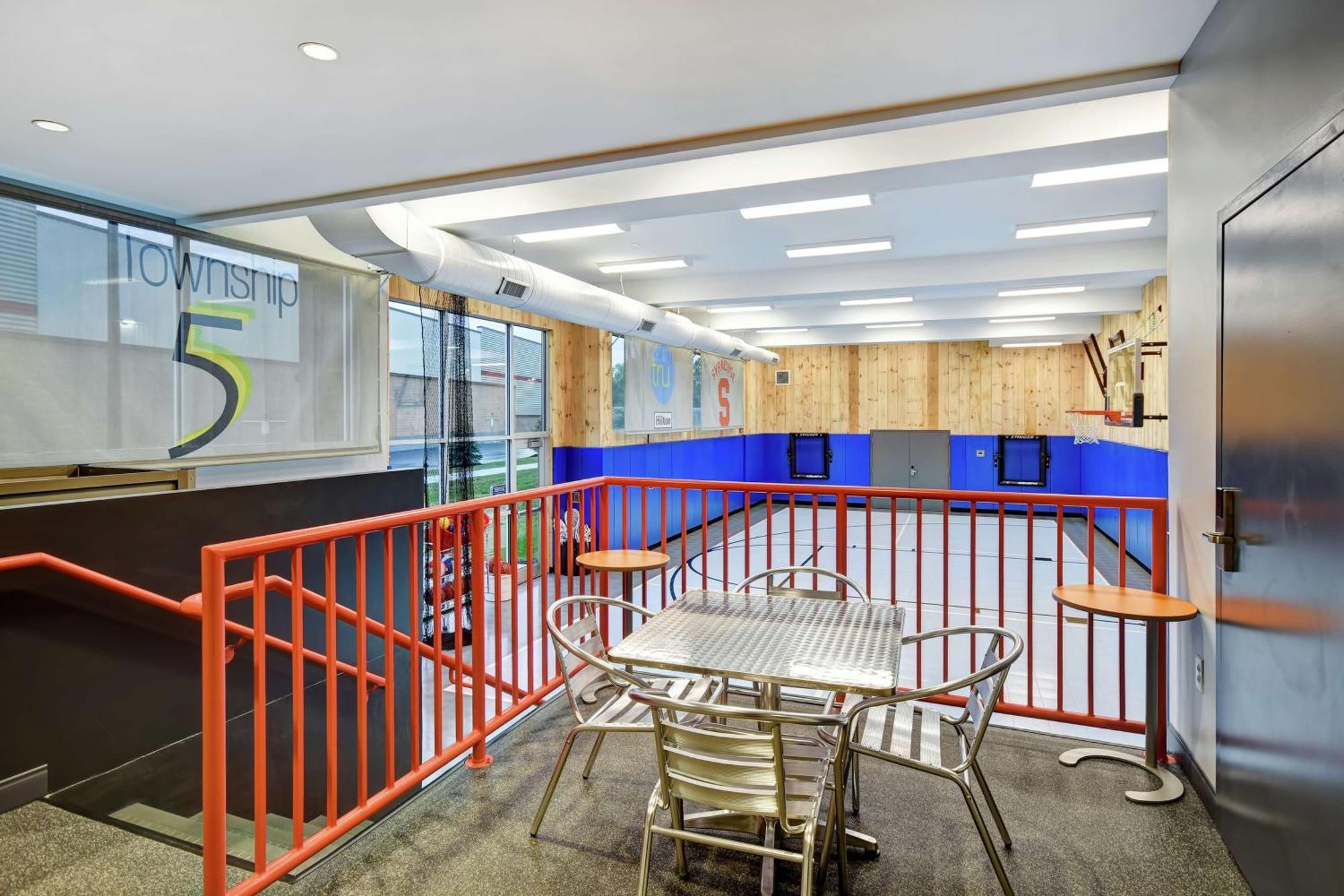 Tru By Hilton Syracuse-Camillus Hotel Ngoại thất bức ảnh